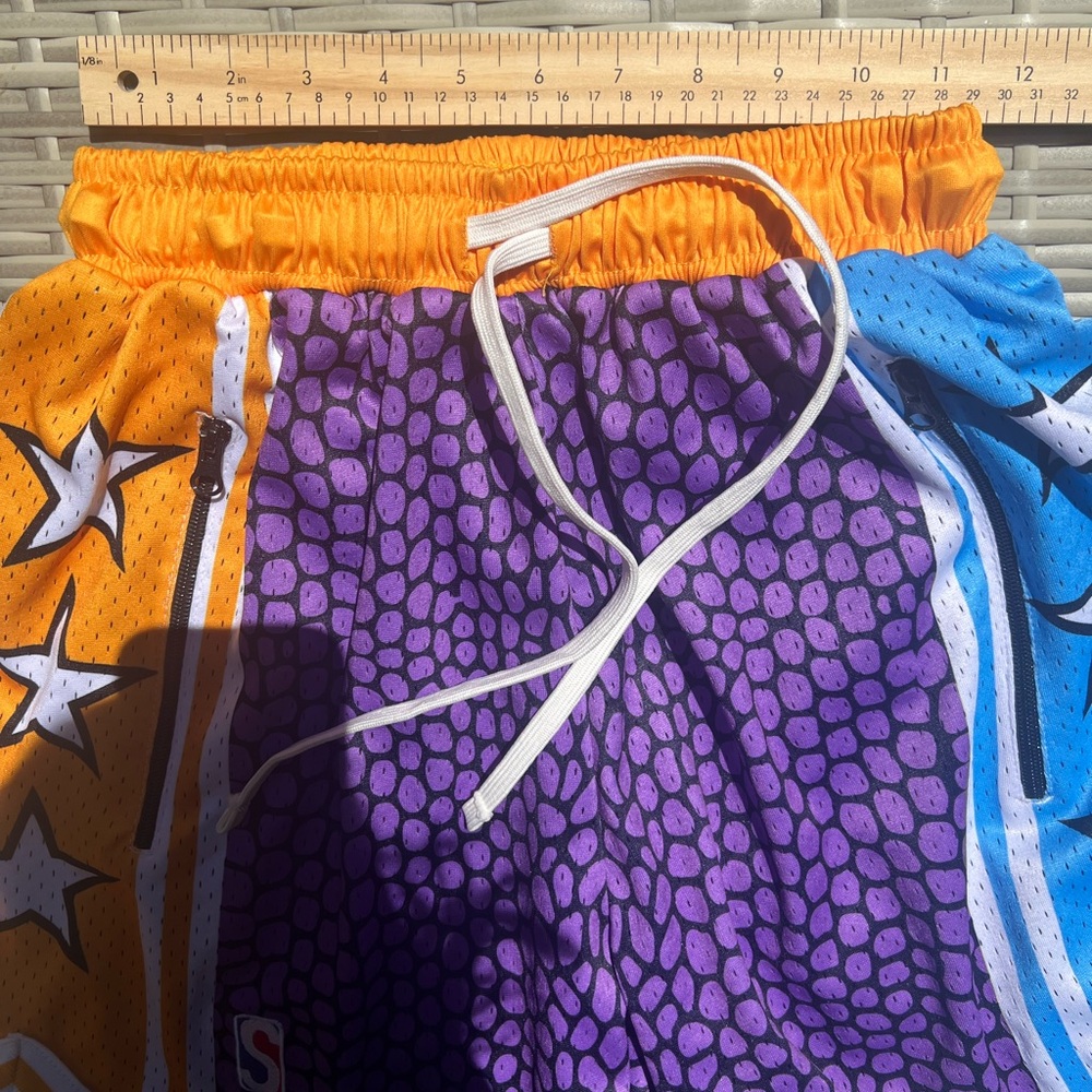 Colorful Star Pattern Basketball Shorts Size Small - Picture 9 of 10